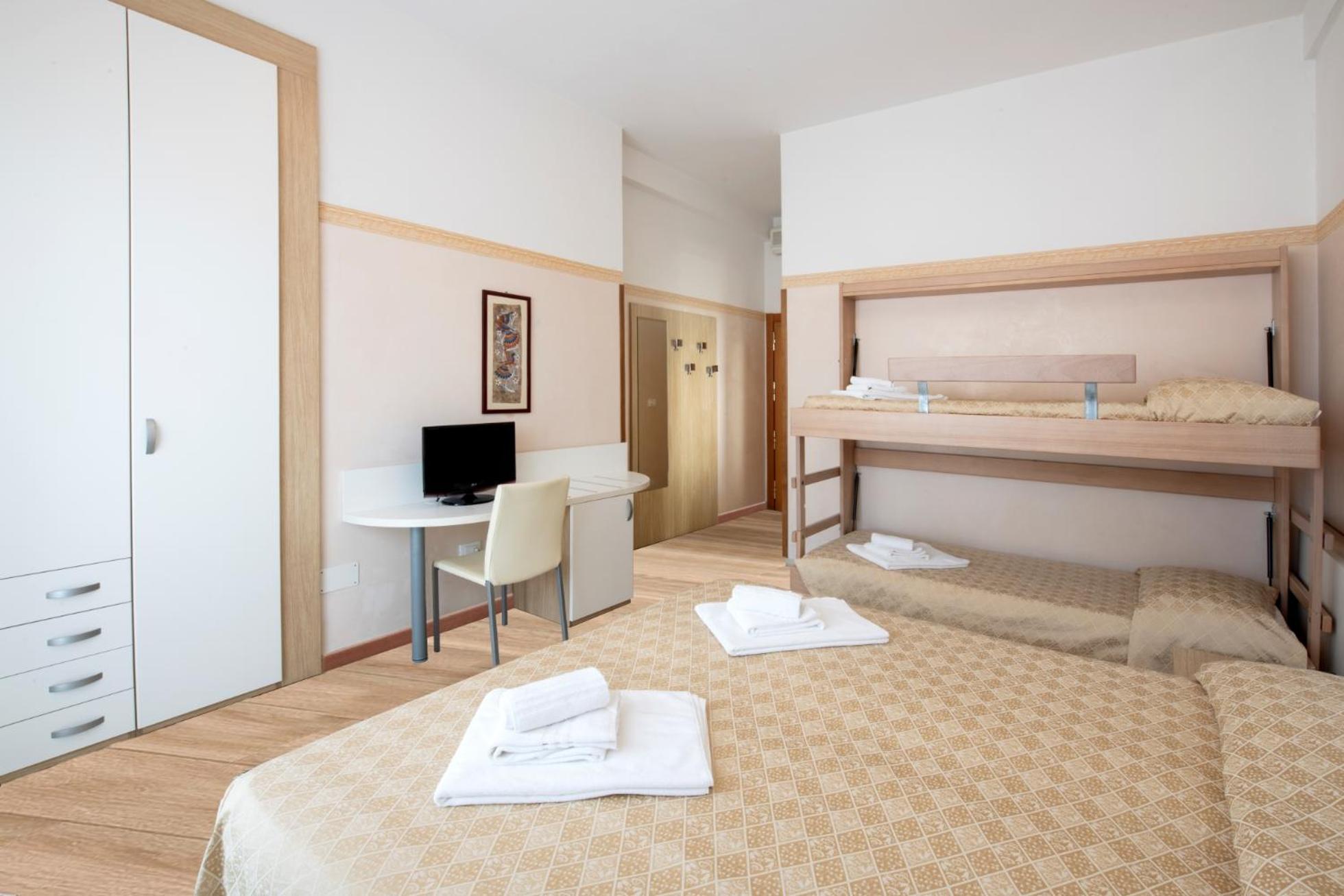 Hotel Continental มิลาโน แมริตทิมา ภายนอก รูปภาพ